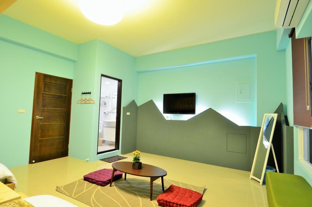 Taitung 艾希兒民宿 I'M Here Hostel L小家庭包棟首選l台東火車站l背包單人 חדר תמונה
